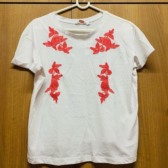 Embroidered top